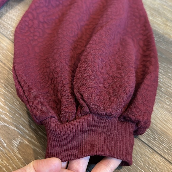 Mare Mare x Anthropologie Odila Tunic
Ruffle Floral Embossed Dress XS - Picture 6 of 9